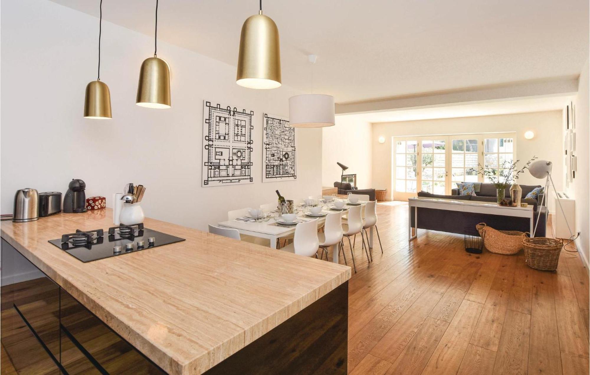 Stunning Home In Split With Outdoor Swimming Pool מראה חיצוני תמונה